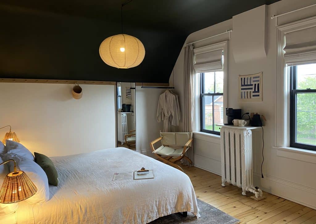 collingwood-ontario-boutique-hotel