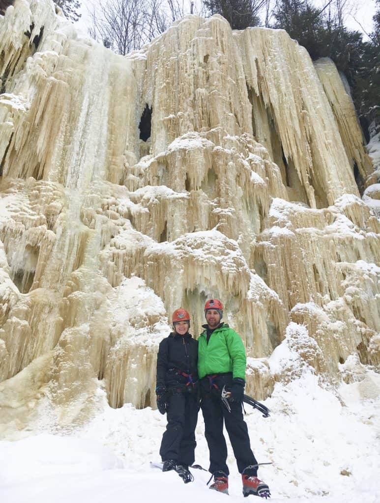 ice-climbing-thunder-bay-ontario